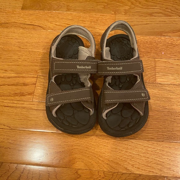 boys timberland sandals